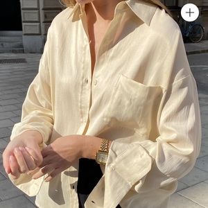 Djerf Avenue on the go oyster blouse